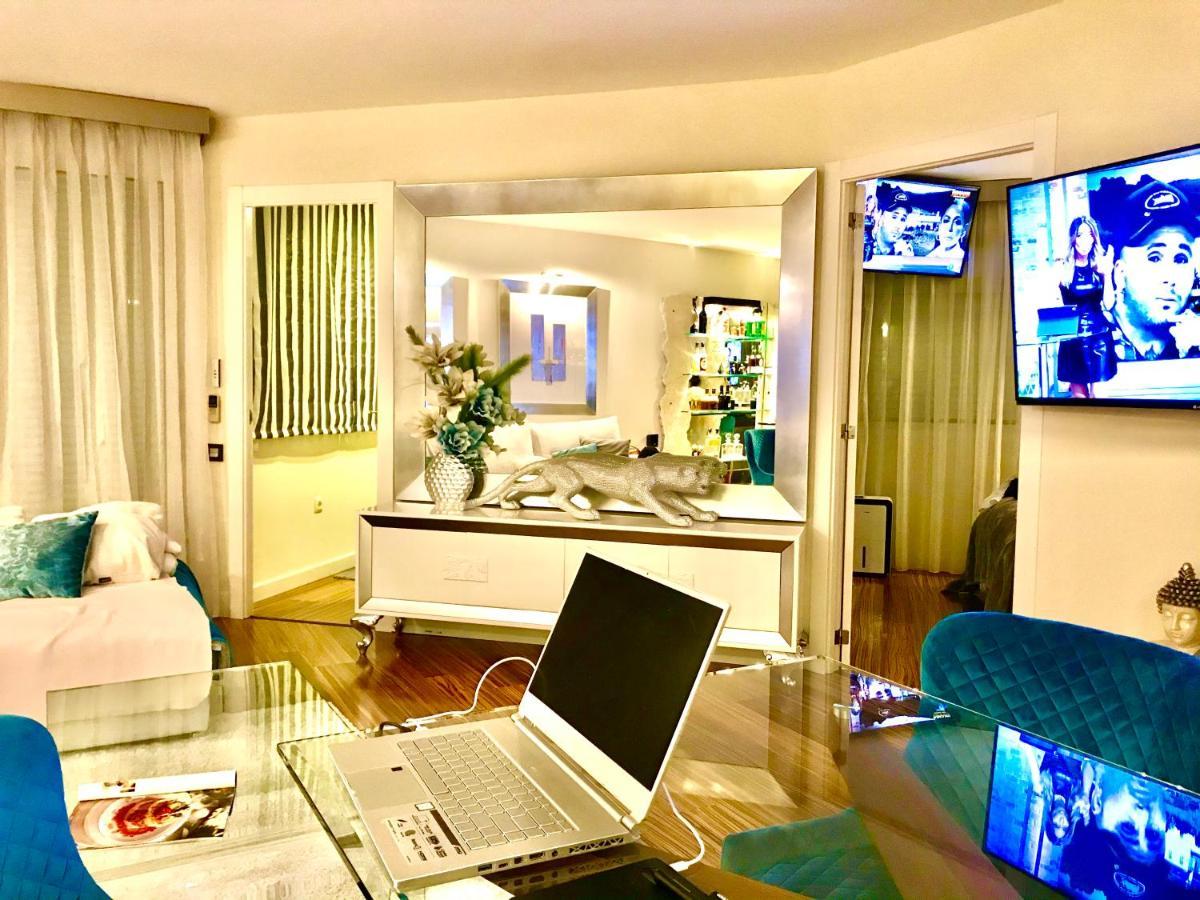 Luxury Apartament In Marina Benalmádena Kültér fotó